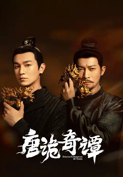 【泄密流出】调教某银行信贷员，脱下工服，秒变骚母狗，对着镜子操好有感觉 - AK传媒在线观看